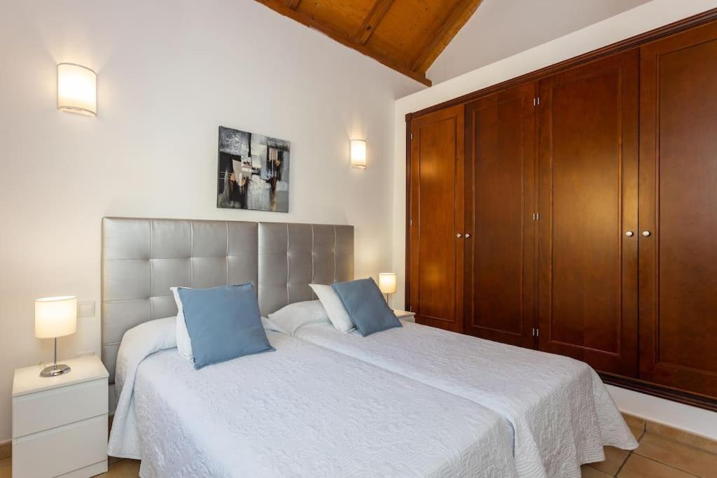 Villa Helen - Heated Pool Wifi Smarttv Barbecue Corralejo Exterior foto